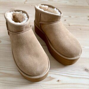 UGG Womens Classic Ultra Mini Platform Boot